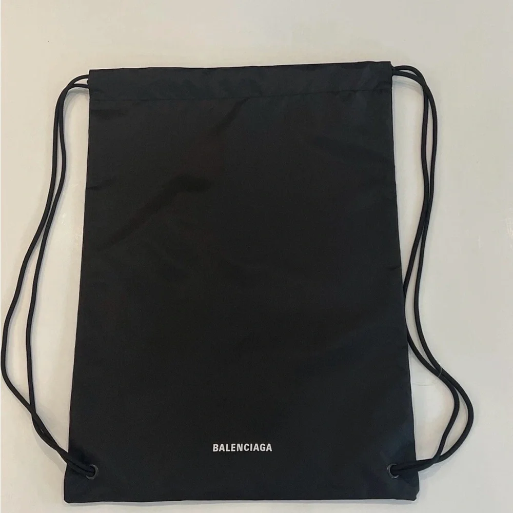 BALENCIAGA BLACK  NYLON DRAW STRING BACKPACK BAG 19x14 inc. - Picture 5 of 8